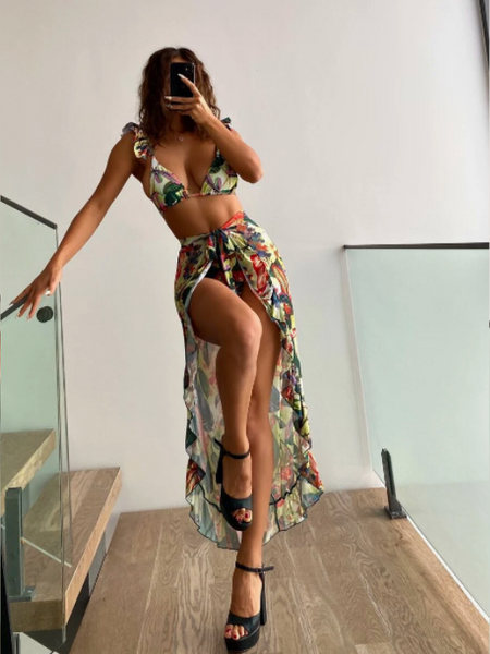 Biquíni e Saida de Praia Débora