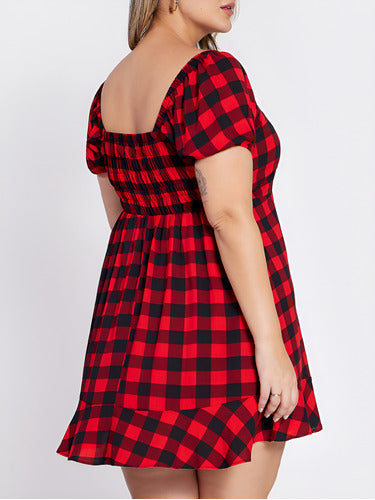 Vestido Curto Plus Size Feminino Amanda