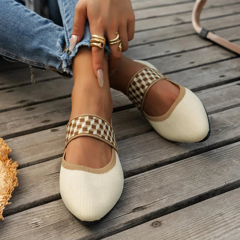 Sapatilha Bico Fino Céline