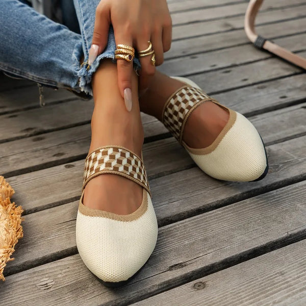 Sapatilha Bico Fino Céline