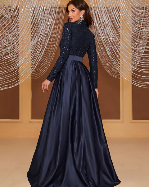 Vestido Longo Azul Marinho de Festa Acinturado Manga Longa e Gola Alta