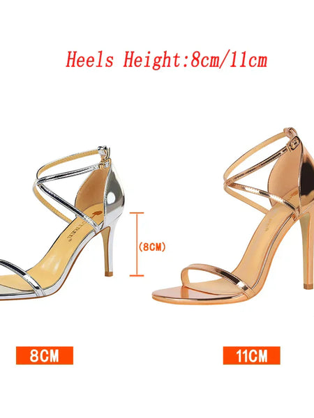 Sandalia Dourada Salto Dominique