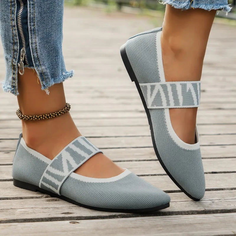 Sapatilha Bico Fino Céline