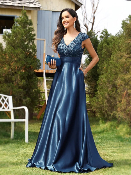 Vestido Longo de Festa Acinturado com Saia de Cetim e Busto bordado em Paetês