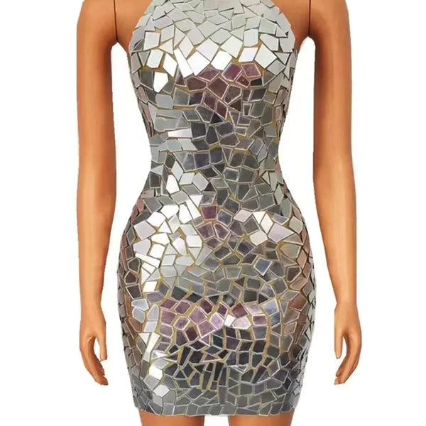 Vestido Curto Brilhoso Cleide