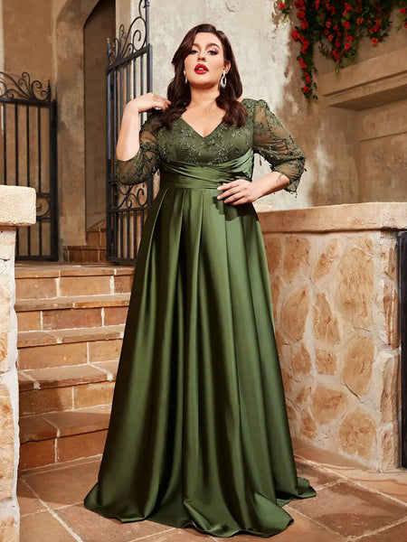 Vestido de Festa Plus Size Verde Musgo com Renda e Manga 3/4 Elegante