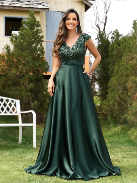 Vestido Longo de Festa Acinturado com Saia de Cetim e Busto bordado em Paetês
