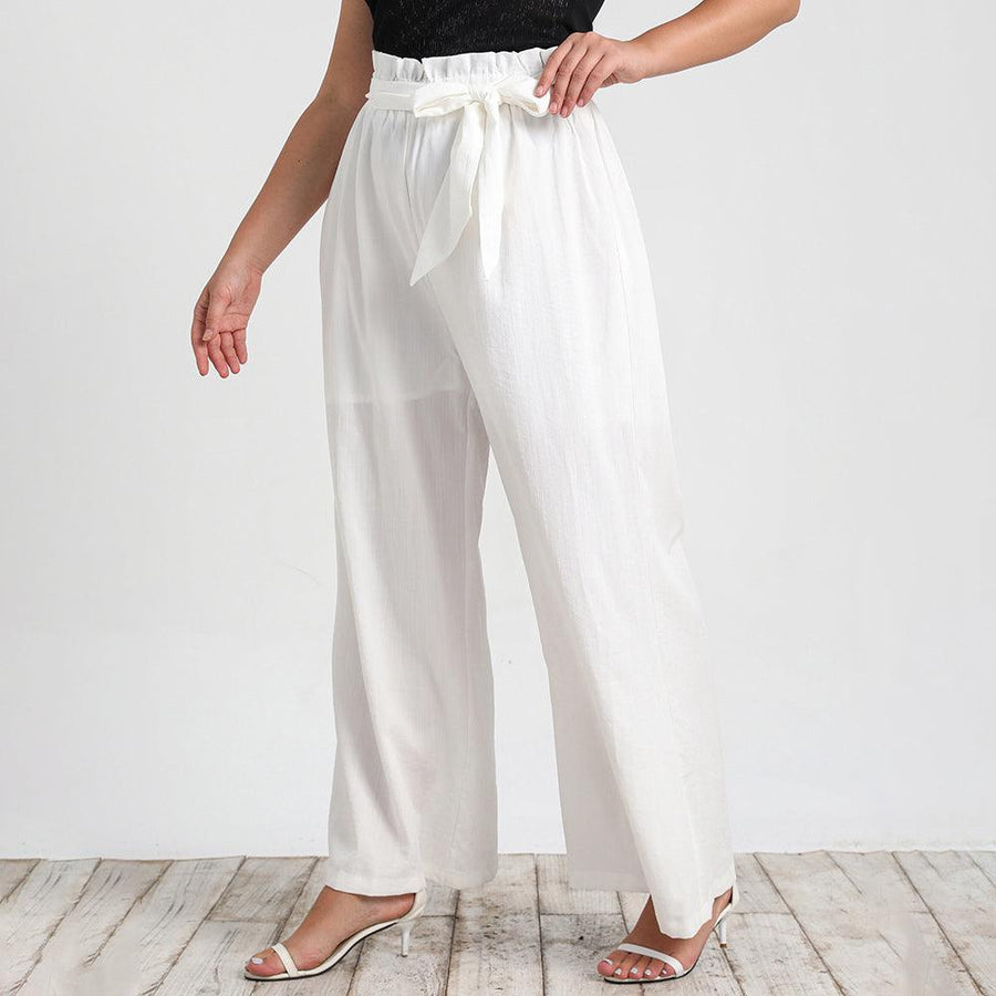 Calça Clochard Branca Feminina com Amarração e Caimento Solto